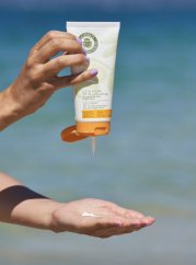 Ochranné mléko na opalování SPF 30